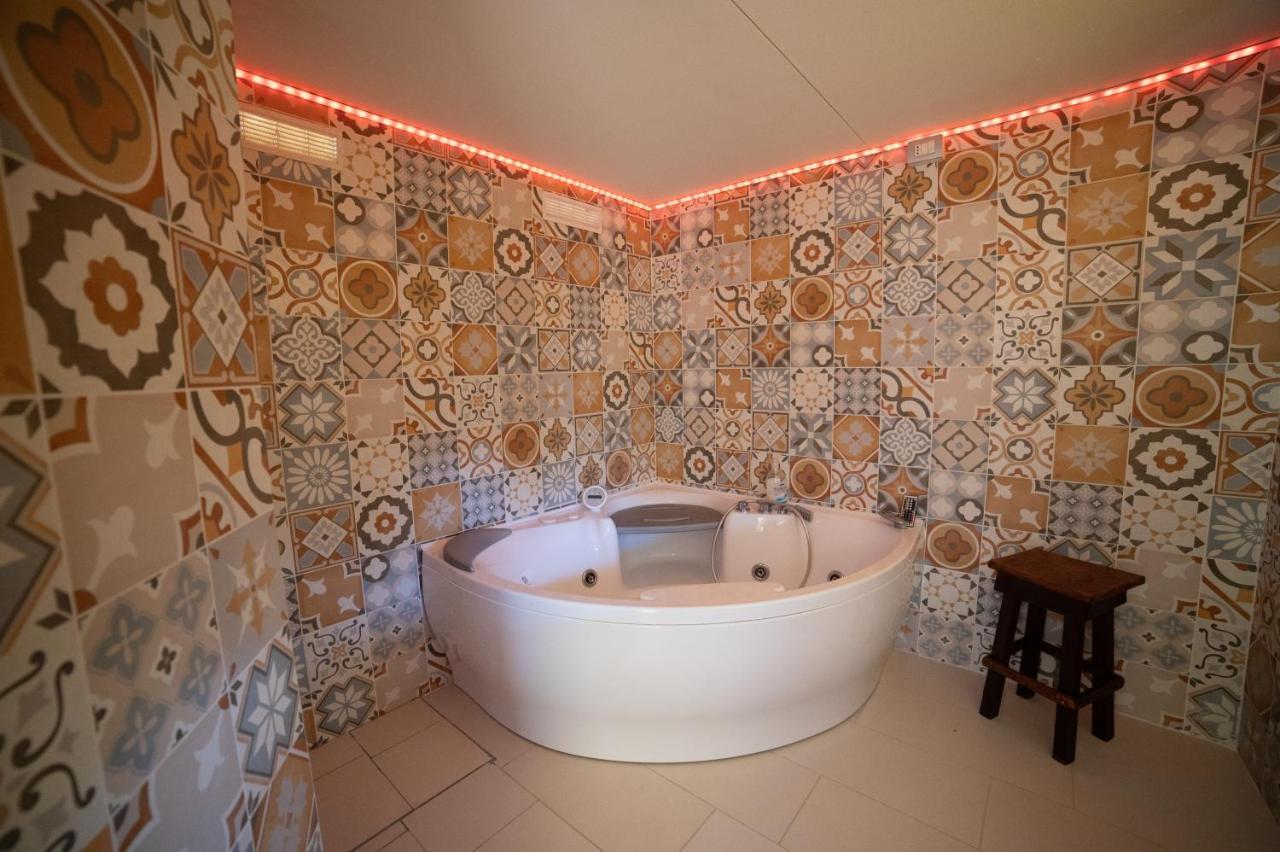 Bed and Breakfast Coppola Rossa Relax Vieste Exterior foto